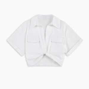 Open Collar Pockets Crop Twist Shirt